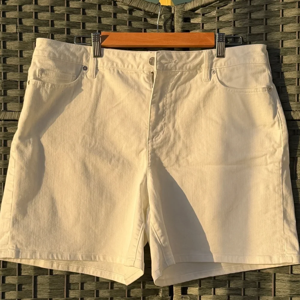 Lands' End Classic White Shorts